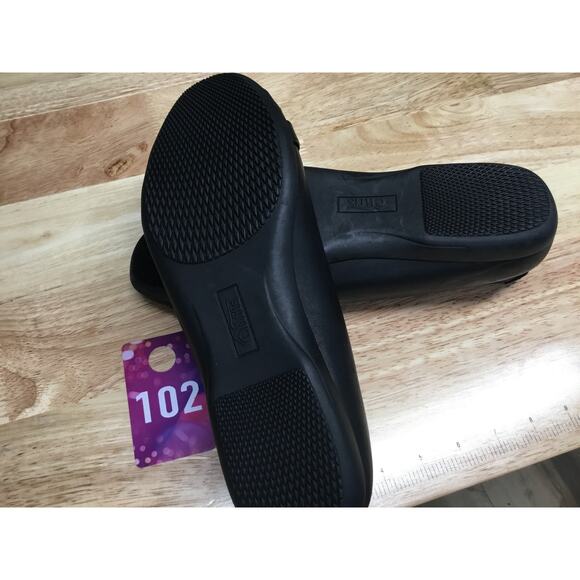 Cliffs by White Mountain Clara Women's 9 Black Slip-On Classic Ballet Flats - Picture 6 of 6